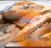 Melissa Cakes Cafe Bar - Templestowe - Lightning Ridge Tourism