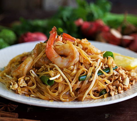 P'Nut Street Noodles Kawana - Lightning Ridge Tourism 0