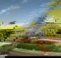 The Stirling Hotel - Lightning Ridge Tourism