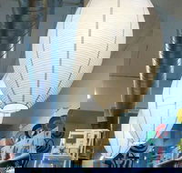 Thom Dick  Harry's - Lightning Ridge Tourism