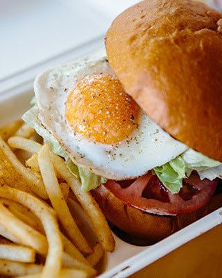 The Tuckshop - Lightning Ridge Tourism 0