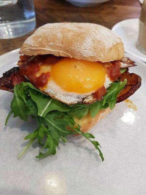 Crate Specialty Coffee - Lightning Ridge Tourism 0