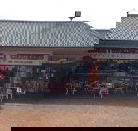 Knightsbridge Chicken - Lightning Ridge Tourism