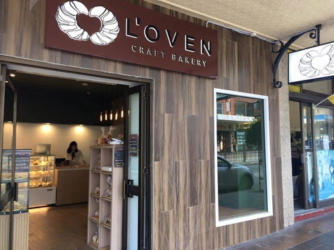L'Oven Craft Bakery - Ashfield - Lightning Ridge Tourism 0