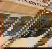 Macs Oven Foods - Lightning Ridge Tourism