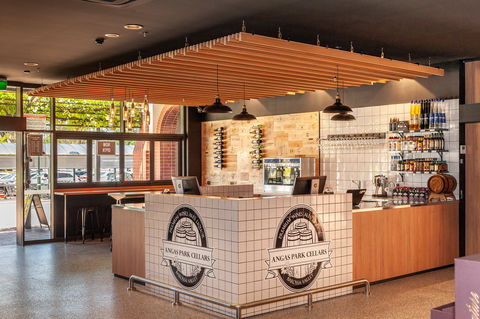 Angas Park Cellars - Lightning Ridge Tourism 0