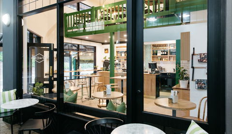 FRED Eatery - Lightning Ridge Tourism 1