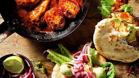 Nando's - Lightning Ridge Tourism 0