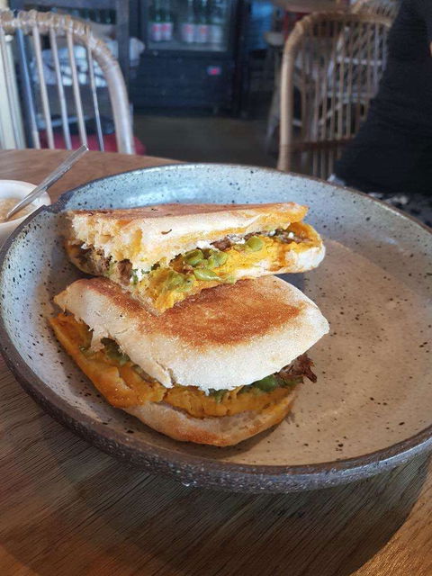 Oxford Larder - Lightning Ridge Tourism 0