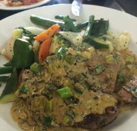 Luciano's - Lightning Ridge Tourism