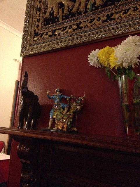 Parade Thai Restaurant - Lightning Ridge Tourism 4