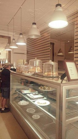 Cafe 2400 - Lightning Ridge Tourism 0