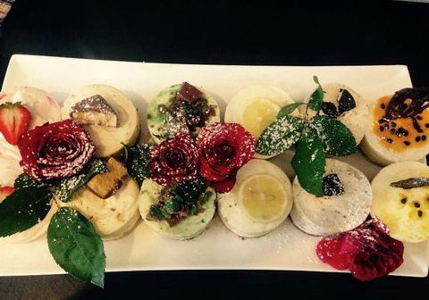 Quorum Restaurant - Lightning Ridge Tourism 9