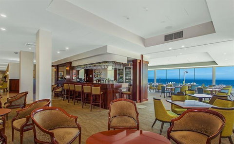 Tinto Thai - Lightning Ridge Tourism 0