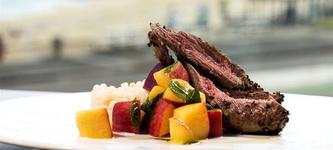 Tinto Thai - Lightning Ridge Tourism 1