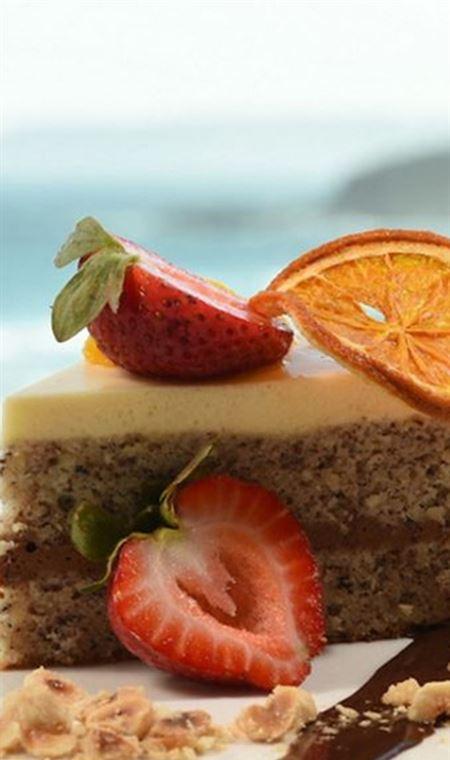 Tinto Thai - Lightning Ridge Tourism 3