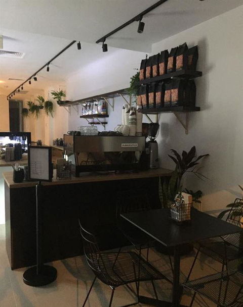 The Lunchroom - Lightning Ridge Tourism 5