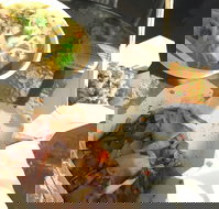 Noodle Paradise - Lightning Ridge Tourism