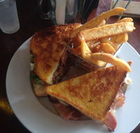 Three C's Cafe - Lightning Ridge Tourism