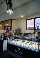 Van Diemens Land Creamery - Lightning Ridge Tourism 2
