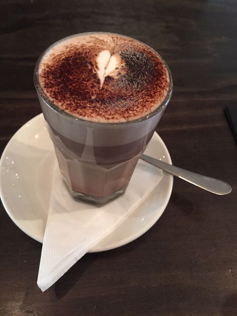 Zum Cafe - Lightning Ridge Tourism 6