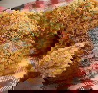 Nom Nom Chicken - Lightning Ridge Tourism