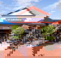 The Belmont Tavern - Lightning Ridge Tourism