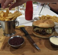 Southerlys Harbour View Bar  Restaurant - Lightning Ridge Tourism