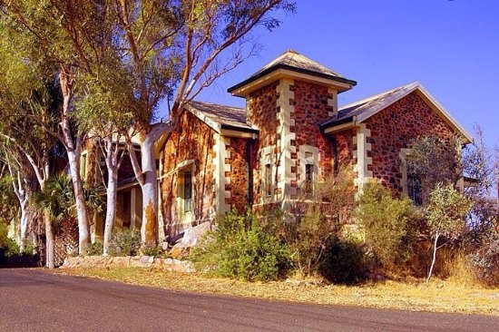 Marble Bar ACT Lightning Ridge Tourism