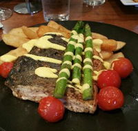 Tower Hotel Bistro - Lightning Ridge Tourism