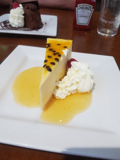 Poddy Dodgers Bar And Bistro - Lightning Ridge Tourism 1