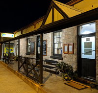 Riverton Hotel - Lightning Ridge Tourism