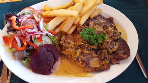 The Old Ghan Restaurant - Lightning Ridge Tourism 0