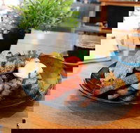 Salamanca Wharf Cafe - Lightning Ridge Tourism