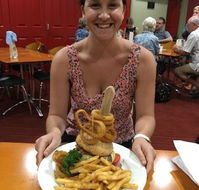 Ayr Anzac Club - Lightning Ridge Tourism