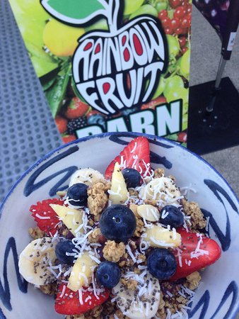 Rainbow Beach Fruit And Takeaway - Lightning Ridge Tourism 0