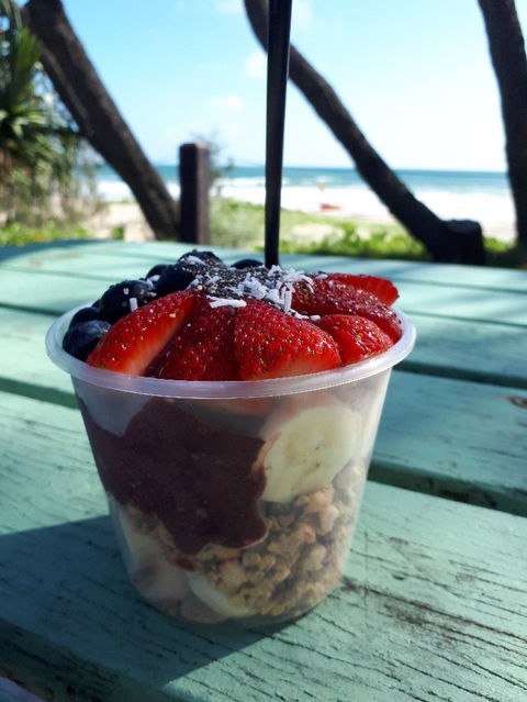 Rainbow Beach Fruit And Takeaway - Lightning Ridge Tourism 3