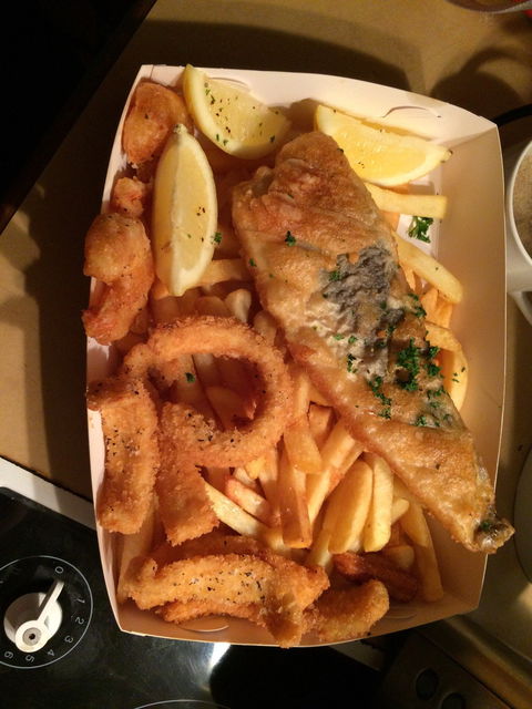 Seafood Conxion - Lightning Ridge Tourism 4