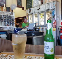 The Dining Room at The Commercial Hotel Tara - Lightning Ridge Tourism