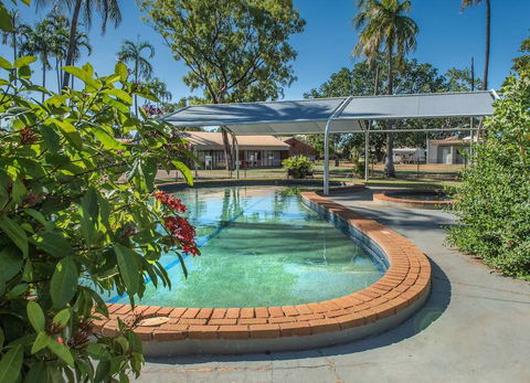 Contour Hotel - Lightning Ridge Tourism 10