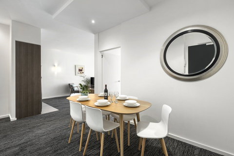 Quest Caroline Springs - Lightning Ridge Tourism 16