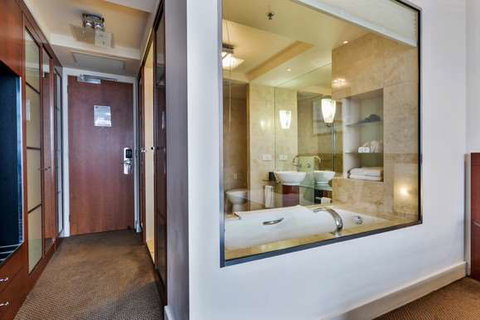 Peppers Waymouth Hotel - Lightning Ridge Tourism 5