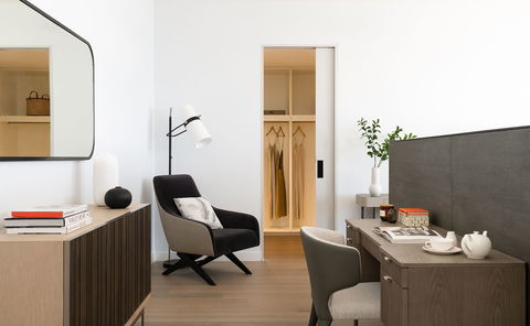 Langham, Gold Coast & Jewel Residences - Lightning Ridge Tourism 12