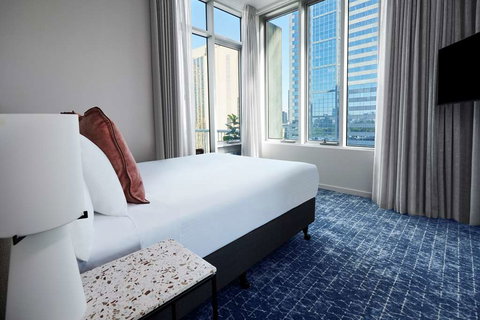 Adina Apartment Hotel on Flinders Street - Lightning Ridge Tourism 15