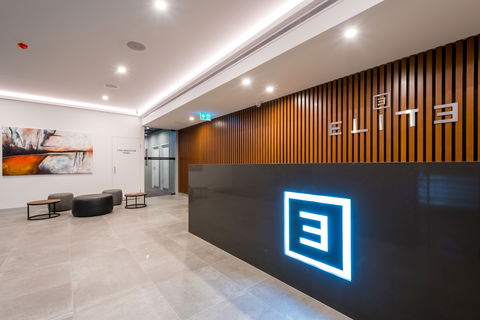 Elite Gold Coast - Lightning Ridge Tourism 3