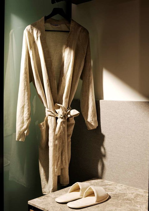 A By Adina Canberra - Lightning Ridge Tourism 8