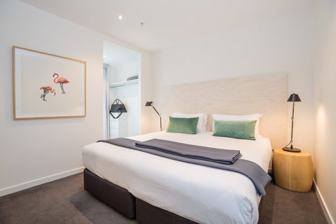 Aria Hotel Apartments - Lightning Ridge Tourism 3