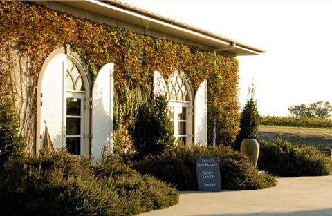 Victoria House Motor Inn - Lightning Ridge Tourism 1