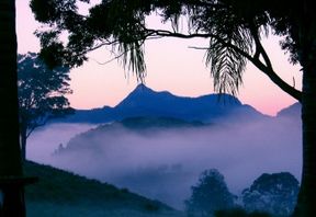 Hillcrest Mountain View Retreat - Lightning Ridge Tourism 1