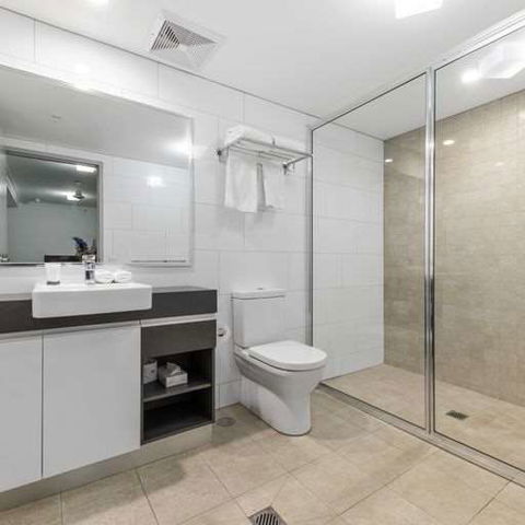 H On Mitchell Apartment Hotel - Lightning Ridge Tourism 2